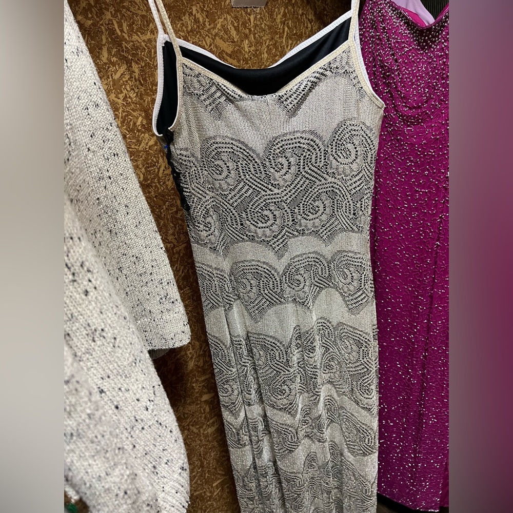 Sleeveless Metallic Silver Patterned Evening Dress